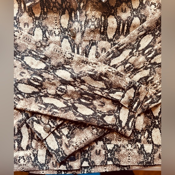 COZY Casual Python Jacket/ Size Large - Picture 7 of 7